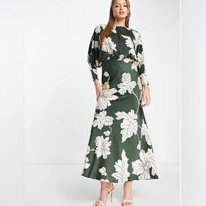 ASOS DESIGN satin maxi dress with batwing sleeve in large stencil floral Size 6